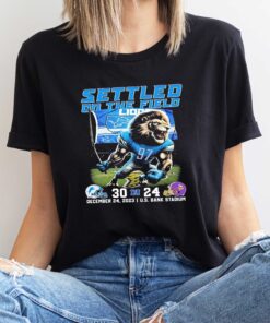 Premium Settled On The Field Detroit Lions 30-24 Minnesota Viking Shirt Sweatshirt Hoodie