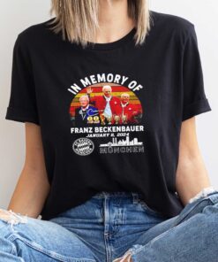 In memory of Franz Beckenbauer Munchen FC Vintage shirt sweatshirt hoodie