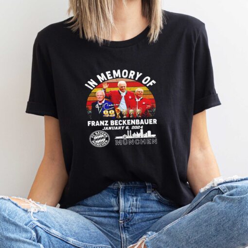 In memory of Franz Beckenbauer Munchen FC Vintage shirt sweatshirt hoodie