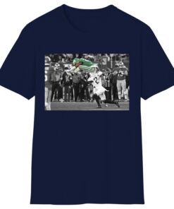 Saquon Barkley Backwards Hurdle Jump Shirt - Celebrate Athletic Excellence
