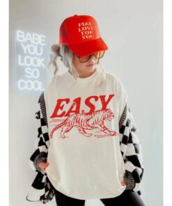Trendy Easy Tiger Vintage Tee - Retro Festival Oversized T-Shirt