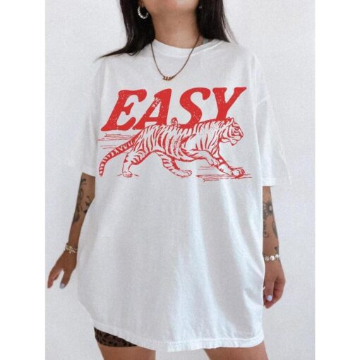 Trendy Easy Tiger Vintage Tee - Retro Festival Oversized T-Shirt