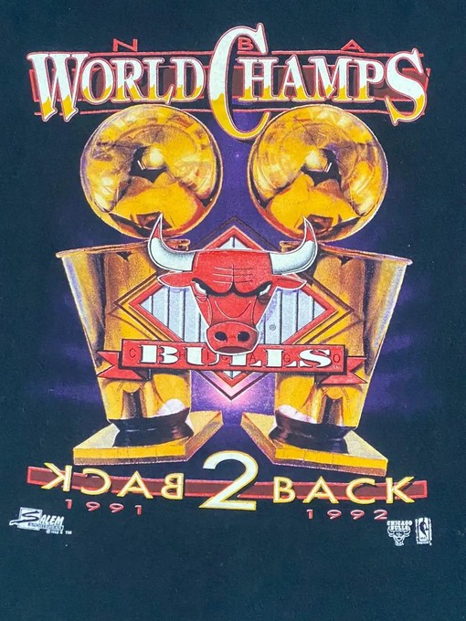 1992 Chicago Bulls Back-To-Back Champions Tee, Sweatshirt, Hoodie - NBA Champs Collection - Image 2