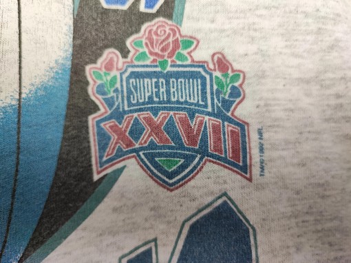 1993 Dallas Cowboy Super Bowl Champion 90s Vintage Sweatshirt T-shirt - Ideal Gift for College Shirts & NFL Fans - Image 4