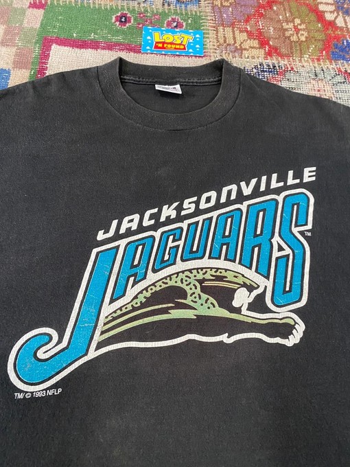 1993 Vintage Style NFL Jacksonville Jaguars Team Logo Faded Sweatshirt T-Shirt Ideal Gift for NFL Fans - Image 2