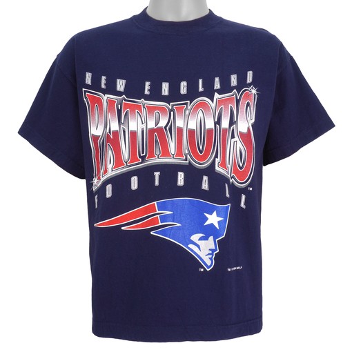 1994 Vintage New England Patriots Big Spell-Out T-Shirt Unisex Sport Sweatshirt Hoodie Gift with Retro NCAA Shirts