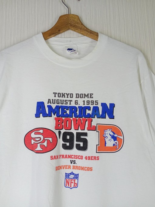 1995 San Francisco 49Ers vs Denver Broncos Vintage Sweatshirt T-shirt - Ideal Gift for Vintage NCAA Shirts & NFL Fans - Image 2