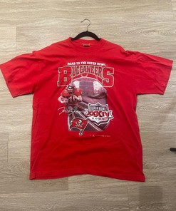 2000 Tampa Bay Super Bowl Sweatshirt T-Shirt Ideal Gift for NFL Fans, incorporating State University Shirt