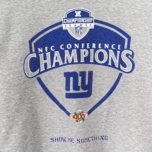 2001 Super Bowl Xxxv New York Giants Sweatshirt T-shirt - Vintage Style and Ideal Gift for NFL Fans - Image 2