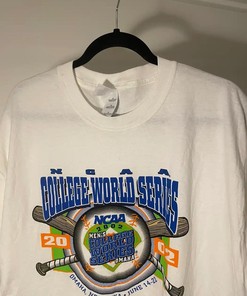 2002 NCAA College World Series T-Shirt Sweatshirt for Sports Fans