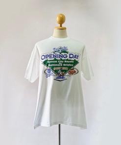 90S Kansas City Royals Vs. Baltimore Orioles MLB Tee for Sports Fans
