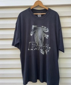 90s Pro Player Atl Falcons Sweatshirt T-shirt - Vintage Style NFL Shirt, A Must Have For Football Fans