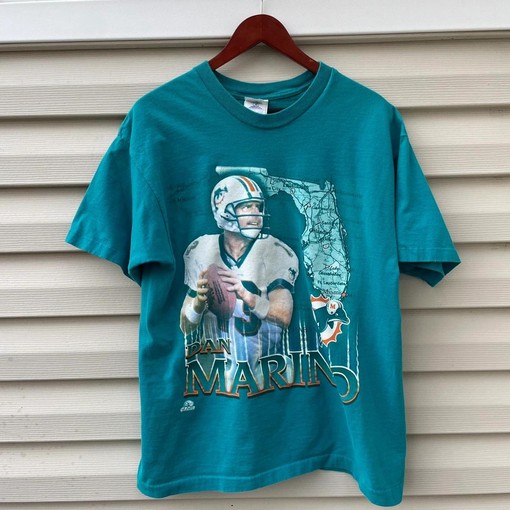 90s Pro Player Dan Marino Player Vintage Style Sweatshirt T-shirt, NCAA Football Teams Gifts for Fans