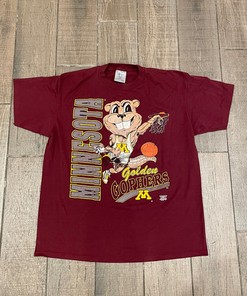 90s Vintage Minnesota Gophers Cartoon Basketball Team Shirt for NCAA Football Fan Shirts