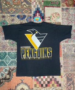 90s Vintage NHL Hockey Pittsburgh Penguins Big Logo T-Shirt Sweatshirt Hoodie - Classic Design for Hockey Fans