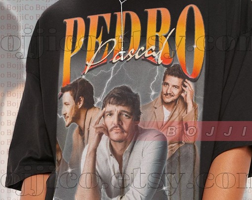 Actor Pedro Pascal Tee: Retro Movie T-Shirt for Fans of The Mandalorian - Image 2