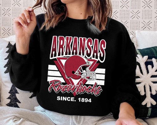 Arkansas Crewneck Sweatshirt, Vintage Football Fan Shirt - Comfortable NCAA Shirts for Men - Image 4