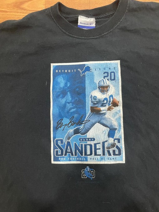 Barry Sanders Portrait Hall Of Fame Vintage Style Hoodie Sweatshirt - NFL 1998 - Image 2