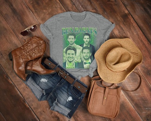 Bella Ramsey Vintage Shirt, Homage T-Shirt, Retro 90s Sweater, Merch Gift, Bella Ramsey Fan Tees - Image 3