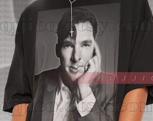 Benedict Cumberbatch Imitation Homage Vintage Movie Shirt, Strange 90s Sweater for Movie Fans, Enigma Merchandise Gifts - Image 2
