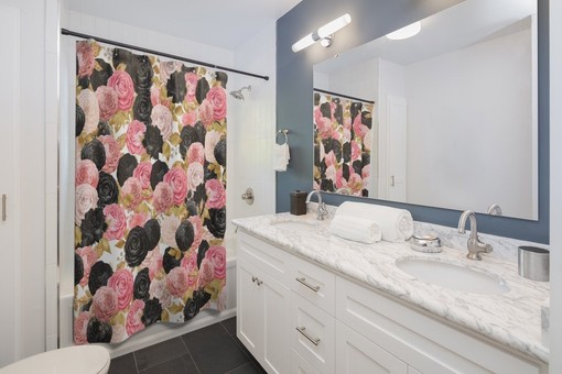 Black and Peach Roses Floral Shower Curtain | Vintage Flowers Pattern | Bathroom Decor New Home Gift | Boho Bath Design - Image 2