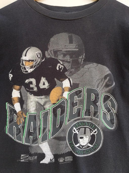Bo Jackson Oakland Raiders Vintage Sweatshirt T-shirt - Ideal Gift for Vintage NCAA Shirts & NFL Fans - Image 2