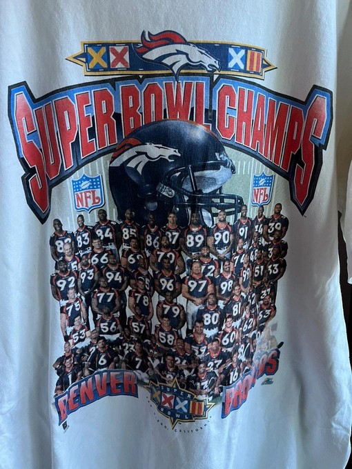 Broncos1998 Super Bowl Vintage Style Sweatshirt T-shirt for Football Fans - Image 2