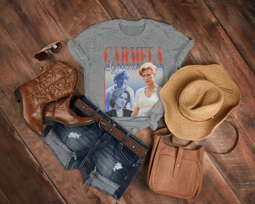 CARMELA SOPRANO Vintage Tee, Mafia Boss Homage Shirt, Gangster Goodfellas Unisex T-shirt, Movie Fan Gifts - Image 3