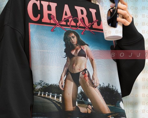 CHARLI XCX Homage Sweatshirt, Vintage 90s Music Tee, Boom Clap Fan Apparel, Movie Shirts for Women - Image 4