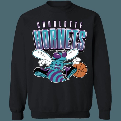 Charlotte Hornets 90's NBA Graphic Crewneck Sweatshirt - Retro Style - Image 2