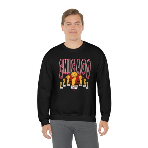 Chicago Basketball Sweatshirt, Vintage Chicago Basketball Gameday Sweater, Unisex Pullover, NCAA Shirts - Image 4