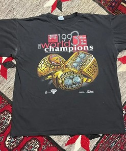 Chicago Bulls Rings Graphic Apparel - NBA Champs Collection