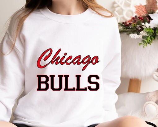 Chicago Bulls Unisex Sweatshirt Hoodie Shirt - Classic NBA Apparel - Image 3