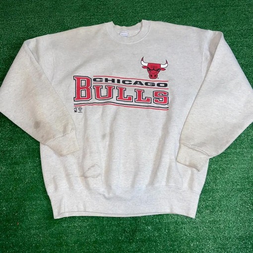 Chicago Bulls Vintage Style Apparel - Retro Hoops Collection