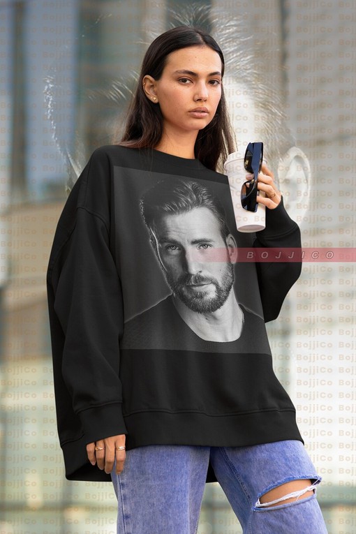 Chris Evans Vintage Sweatshirt - Classic 90s Marvel Tee for Fans