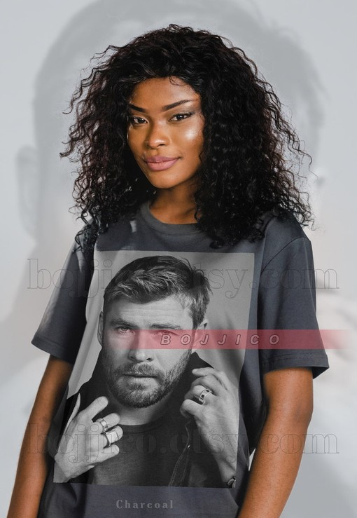 Chris Hemsworth Vintage Movie Shirt, Fan Tees for Hemsworth Lovers, Retro 90s Sweater, Chris Hemsworth Gift on Birthday
