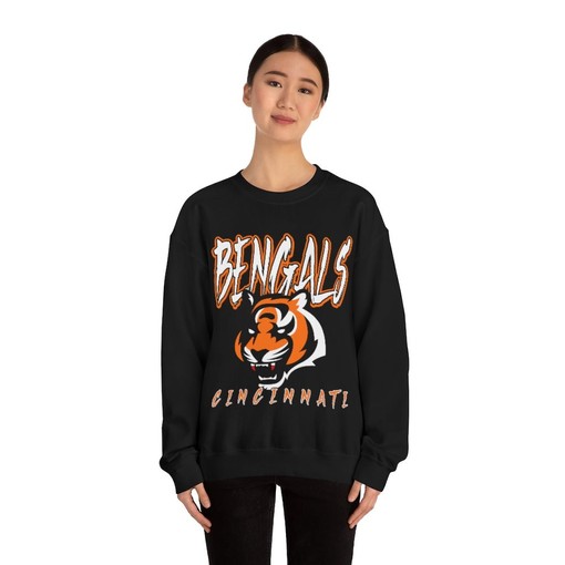 Cincinnati Bengals HALLOWEEN Retro NFL American Football Lover Sweatshirt Hoodie - Spooky Edition! - Image 2