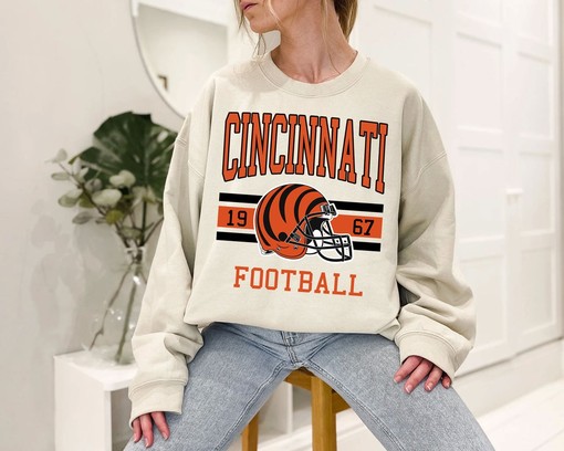 Cincinnati Football Sweatshirt, Vintage Retro NFL Shirt for Cincinnati Fans, Sport Shirts Men