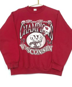 Classic NCAA 90s Apparel: Vintage 1994 Wisconsin Badgers Rose Bowl Champions Red Sweatshirt