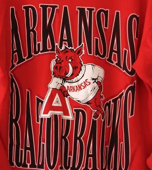 Classic Razorbacks Shirt And Hoodie - Vintage University Of Arkansas Razorbacks Sweatshirt - Image 2