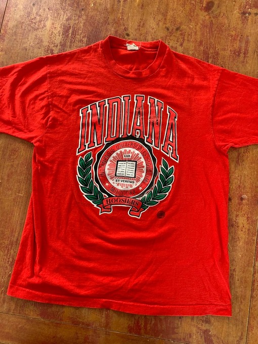 Classic Vintage Indiana Hoosiers T-Shirt for NCAA Fans - Wear Your State University Pride