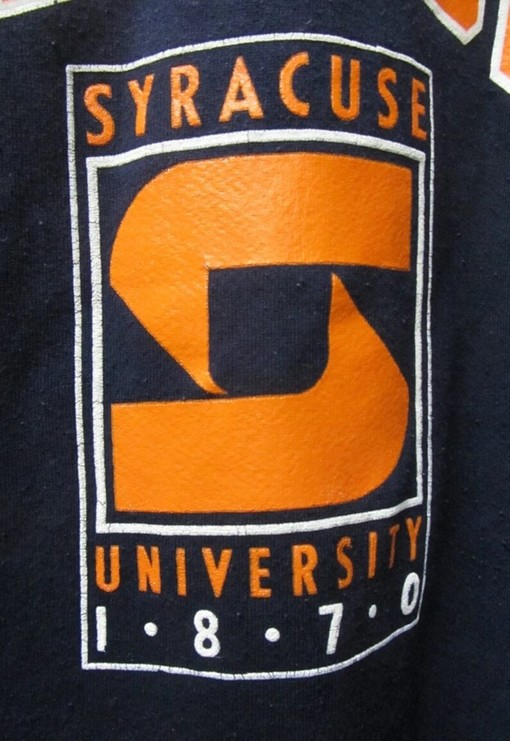 Classic Vintage Style Syracuse University Basketball Football Sweatshirt will Keep You Warm - Image 2