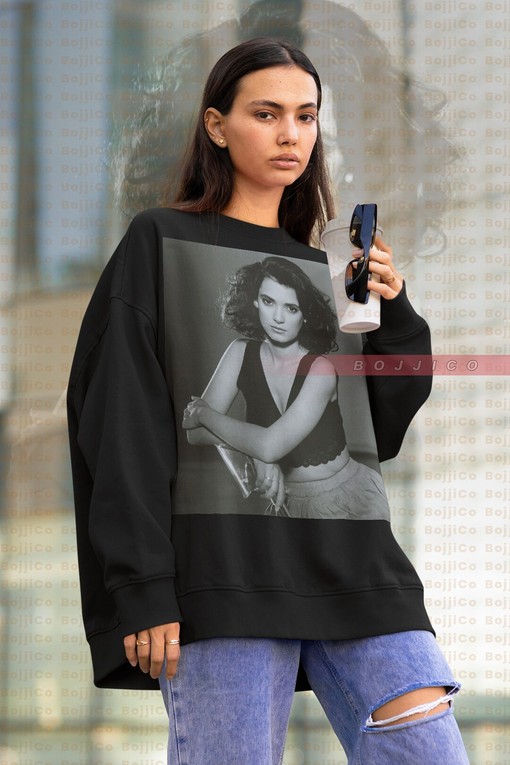Classic Winona Ryder Sweater, Retro Fan Art Design 90s Style Pullover