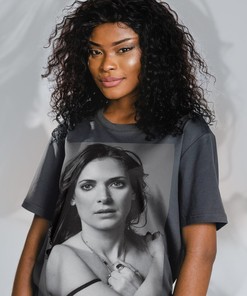 Classic Winona Ryder Tee, Retro Photo Fan Art Design 90s Style Shirt