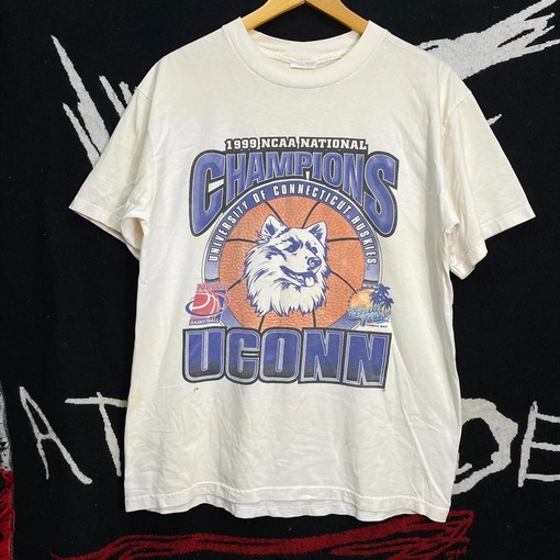 Connecticut Huskies 1999 NCAA Champions Vintage Style Shirt - T-Shirt Sweatshirt Hoodie Full Size Gifts for NCAA Fans