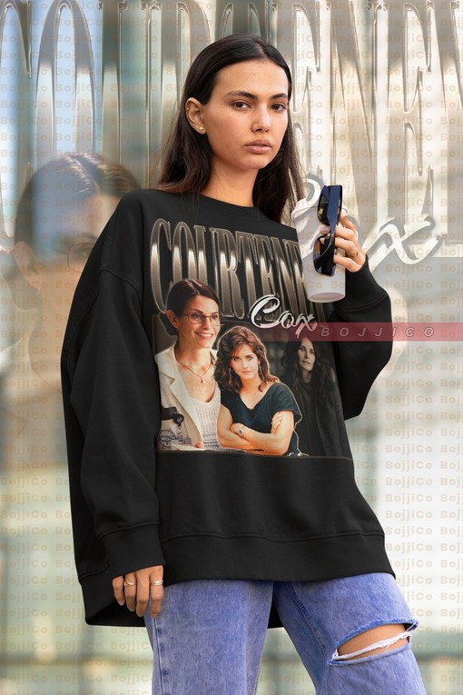 Courteney Cox Sweatshirt - Classic Movie T-Shirts for Men with Retro Style and Friends Cast