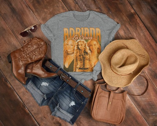 Crime Series T-Shirt, Retro La Cosa Nostra Tee, Adriana La Cerva Homage 90s Vintage Shirt - Image 3