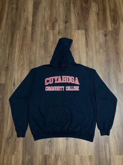 Cuyahoga (Ohio) Community College: Stylish American Football Apparel for Ncaa Sports Fans