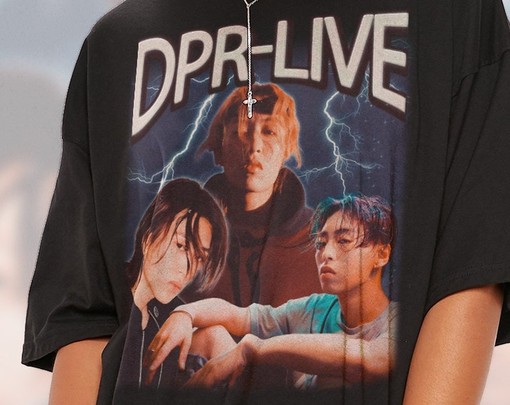 DPR Live Merch Gift with Hong Da-Bin in the Vintage Shirt - Image 2