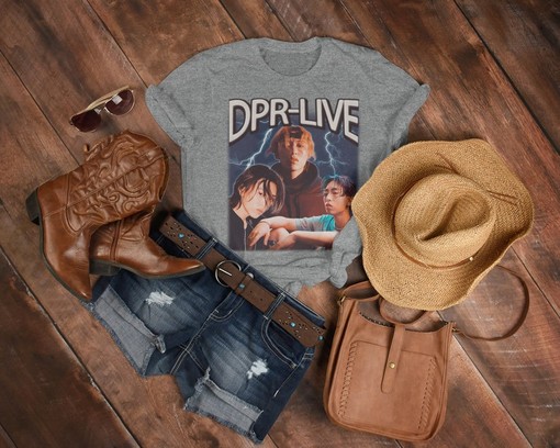 DPR Live Merch Gift with Hong Da-Bin in the Vintage Shirt - Image 3